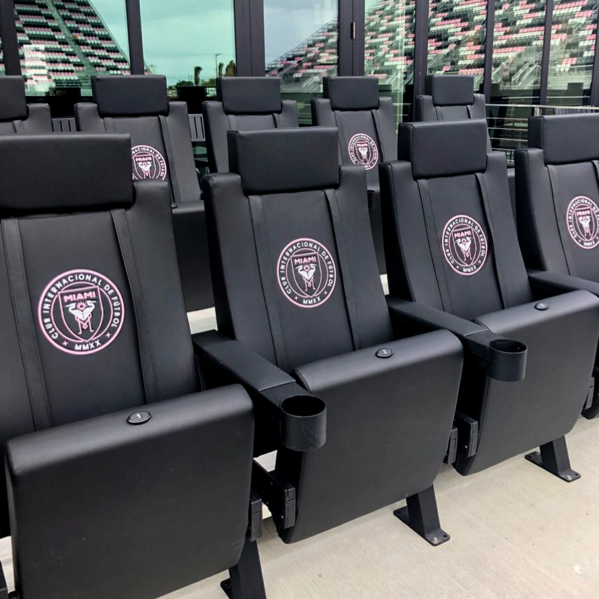 SuiteMax 3.5 VIP Seats with Orlando Magic 2024 Playoffs Logo