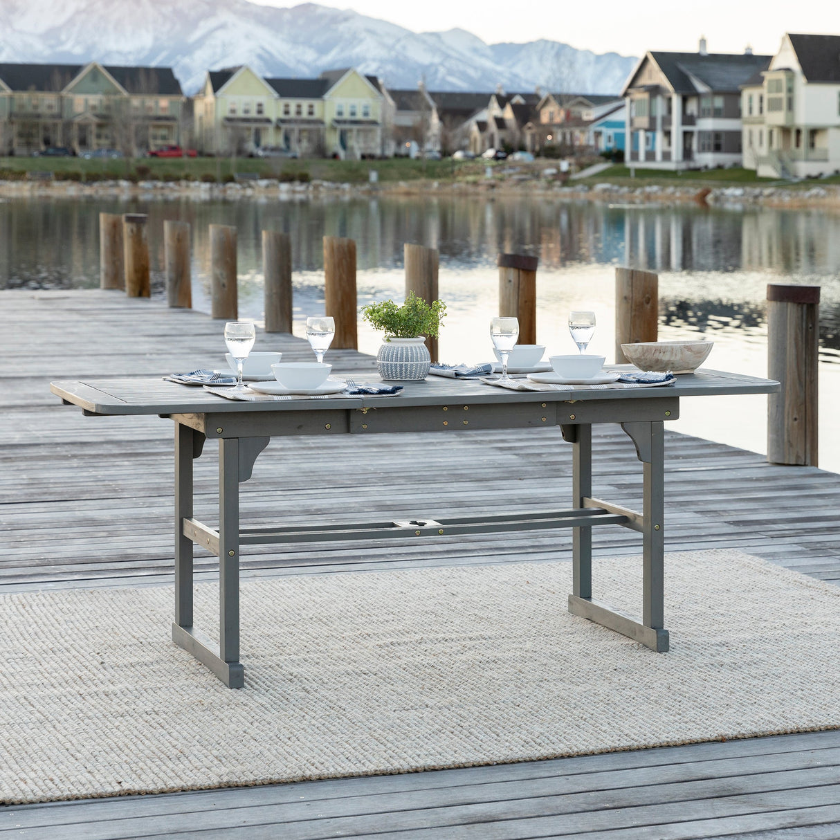 Torin Wood Outdoor Patio Butterfly Dining Table