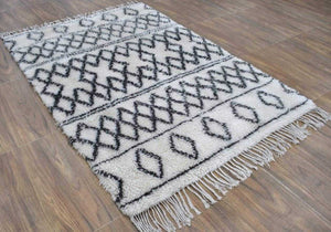 Traditional Hand Made Moroccan Design New Zealand Wool 4x6 Area Rug