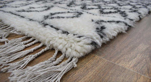 Traditional Hand Made Moroccan Design New Zealand Wool 4x6 Area Rug