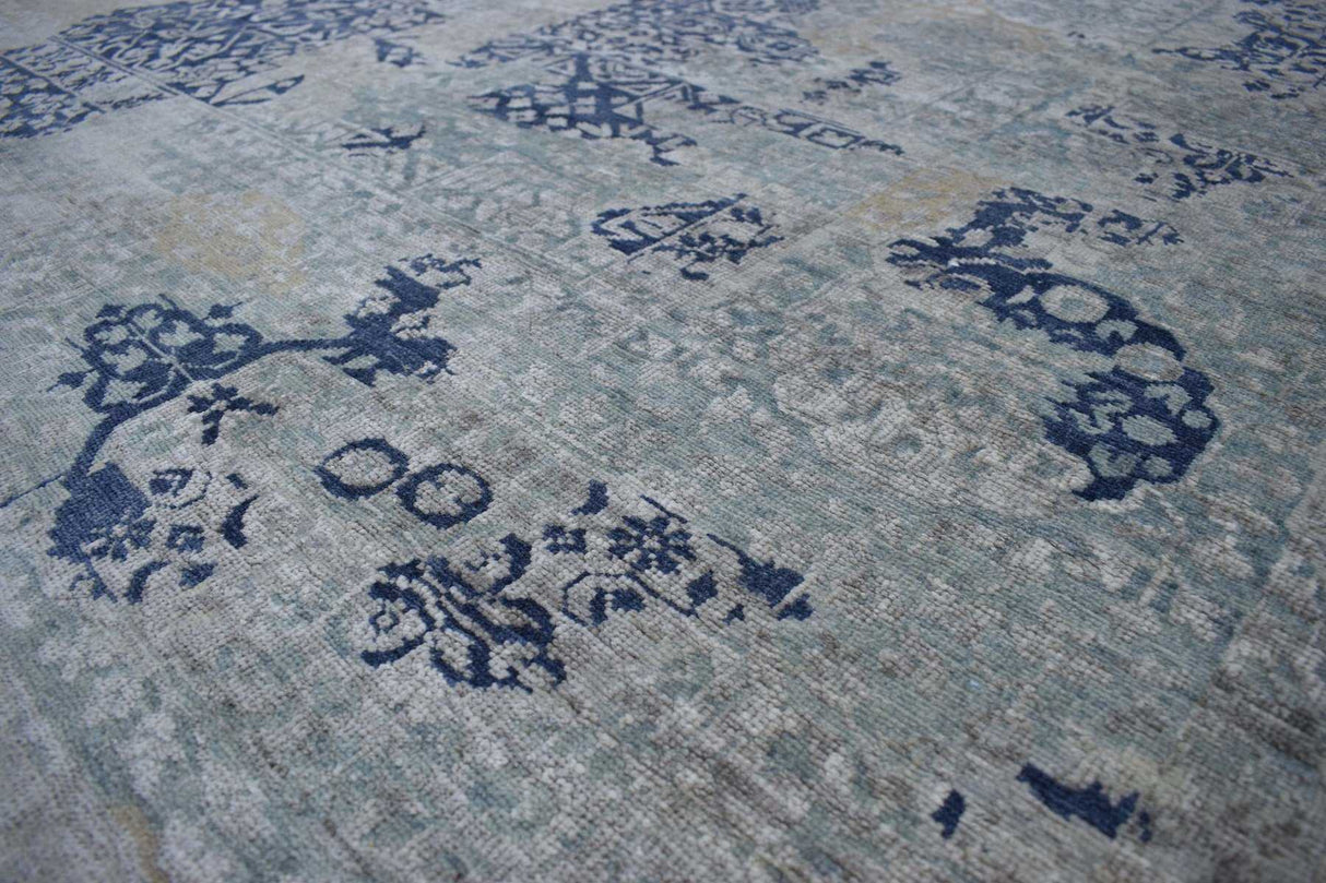 Traditional Handmade Silk and Wool 8x10 Area Rug | TRD1635810