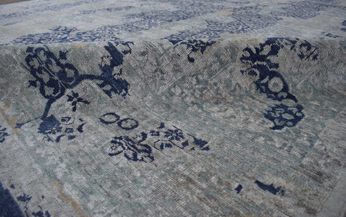 Traditional Handmade Silk and Wool 8x10 Area Rug | TRD1635810