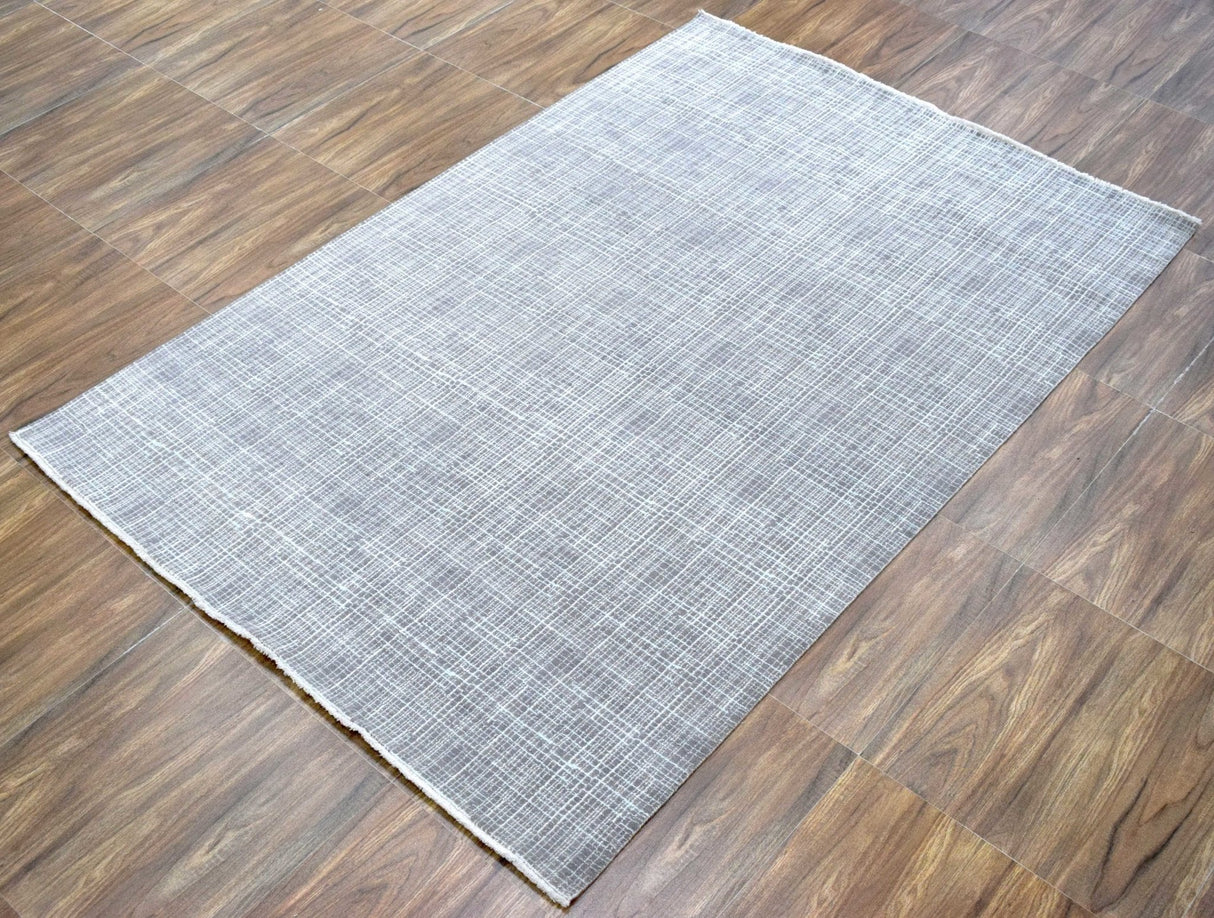Traditional Handmade Wool & Viscose 5x8 Area Rug | TRD136658