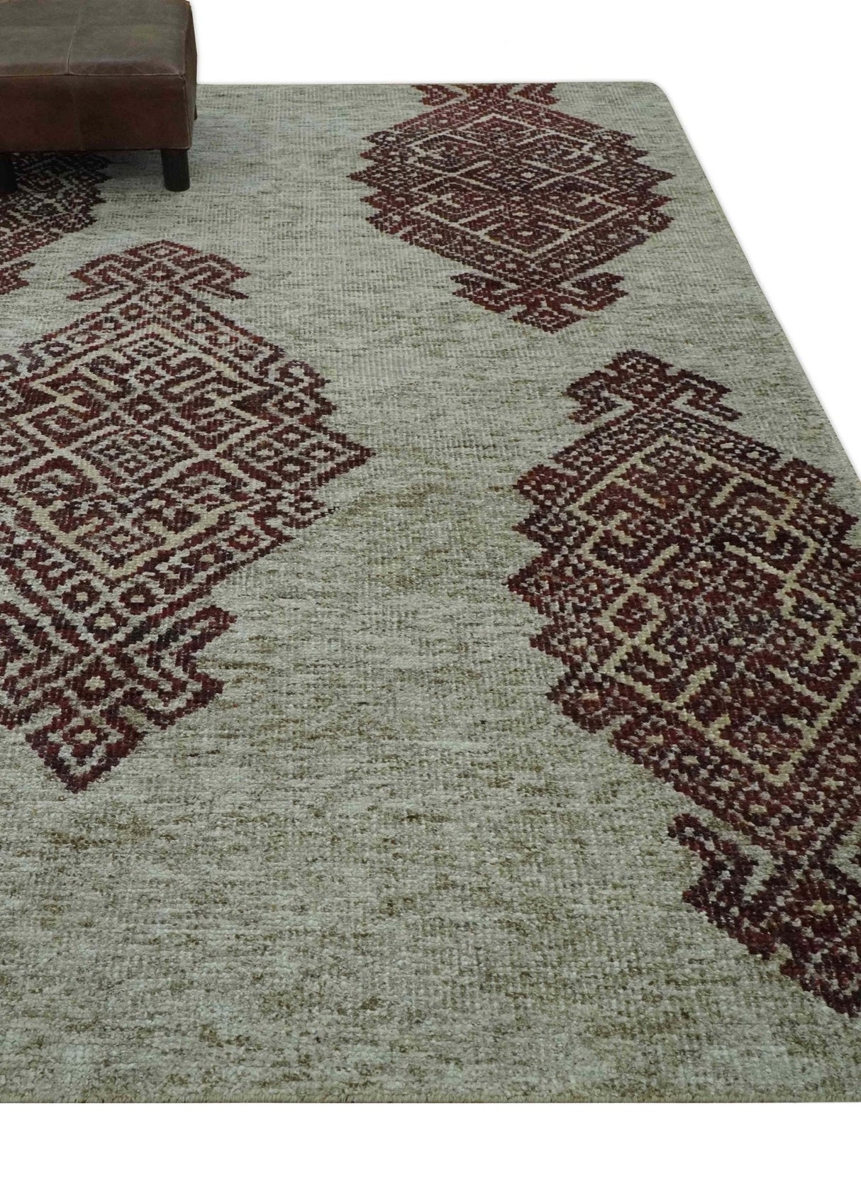 Traditional Large design 5x8 Olive, Silver and Brown Hand knotted wool area rug