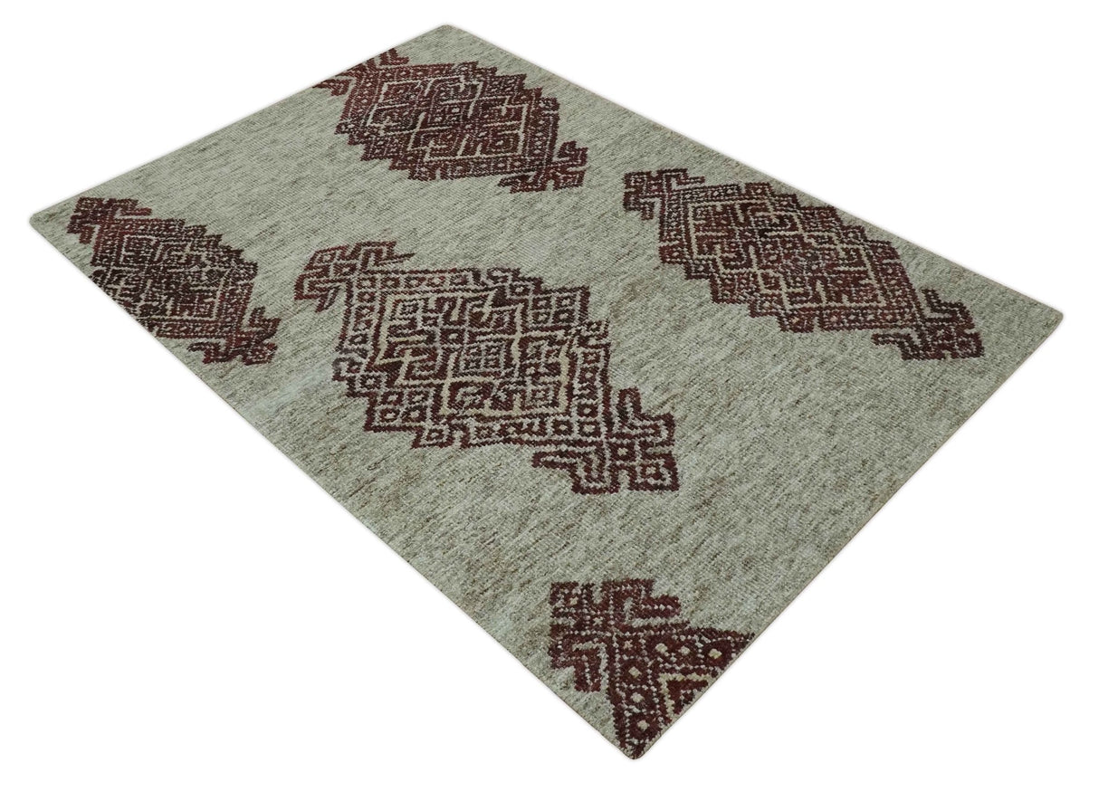 Traditional Large design 5x8 Olive, Silver and Brown Hand knotted wool area rug