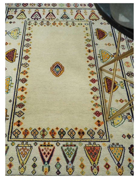 Tribal Art 5x7 Ivory and Beige Hand Spun Wool Hand Woven Southwestern Gabbeh Rug | KNT43