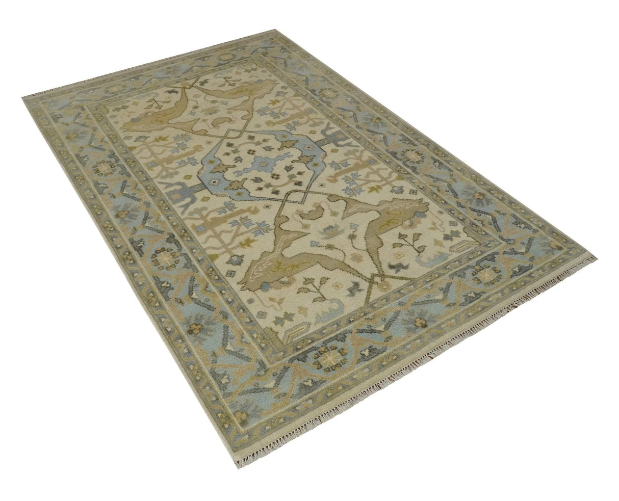 Vintage Style Ivory, Beige and Gray 6x9 Hand Knotted Traditional Oriental Oushak wool rug