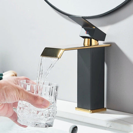 Waterfall Spout Faucet