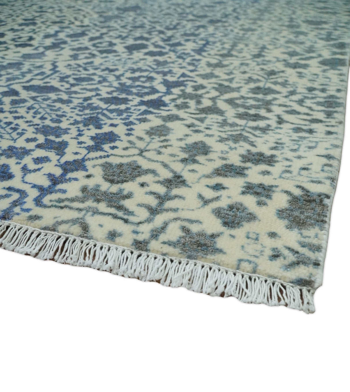 Woolen Modern Contemporray Wool Beige, Blue and Silver Hand knotted Rug